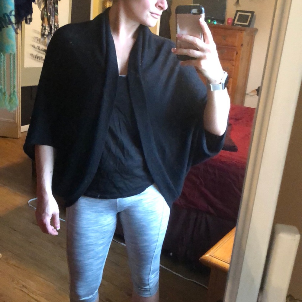 Forever 21 Black cardigan